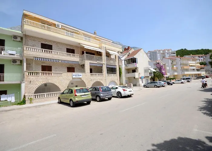 Apartments Pero